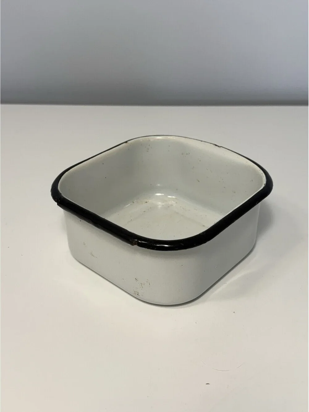 VTG Enamelware Refrigerator/Oven Safe Food Storage Box White/Black Rim 1920-1930